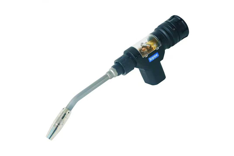 Push pull robot welding torch